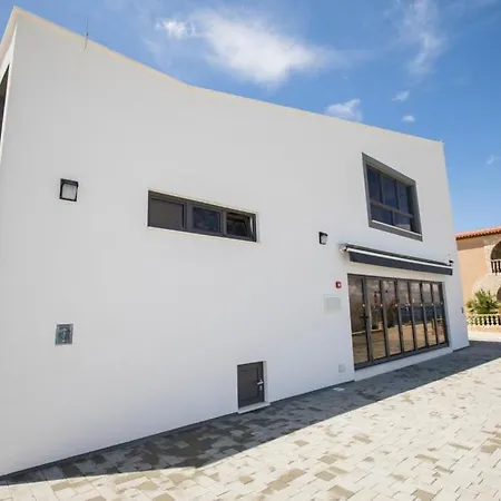 Studio In With Sea Views, Terrace, Air Conditioning, Washing Machine 4968-1 *