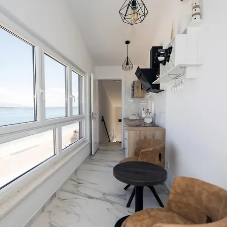 Studio In With Sea Views, Terrace, Air Conditioning, Washing Machine 4968-1 Apartamento *