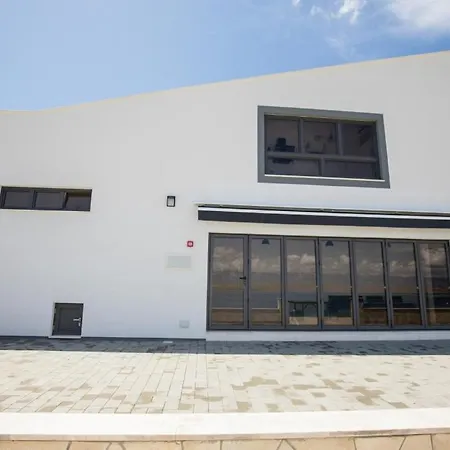 Studio In With Sea Views, Terrace, Air Conditioning, Washing Machine 4968-1 Apartamento
